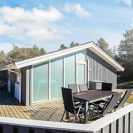 Three-bedroom In 20